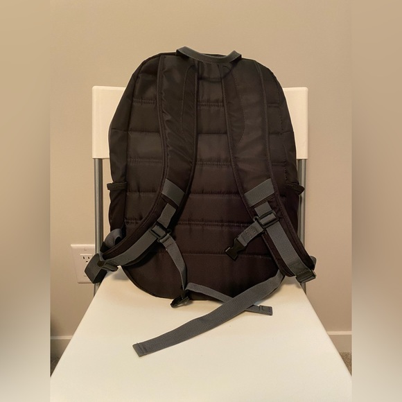 Tucano Laptop Commuter Backpack - Picture 2 of 5